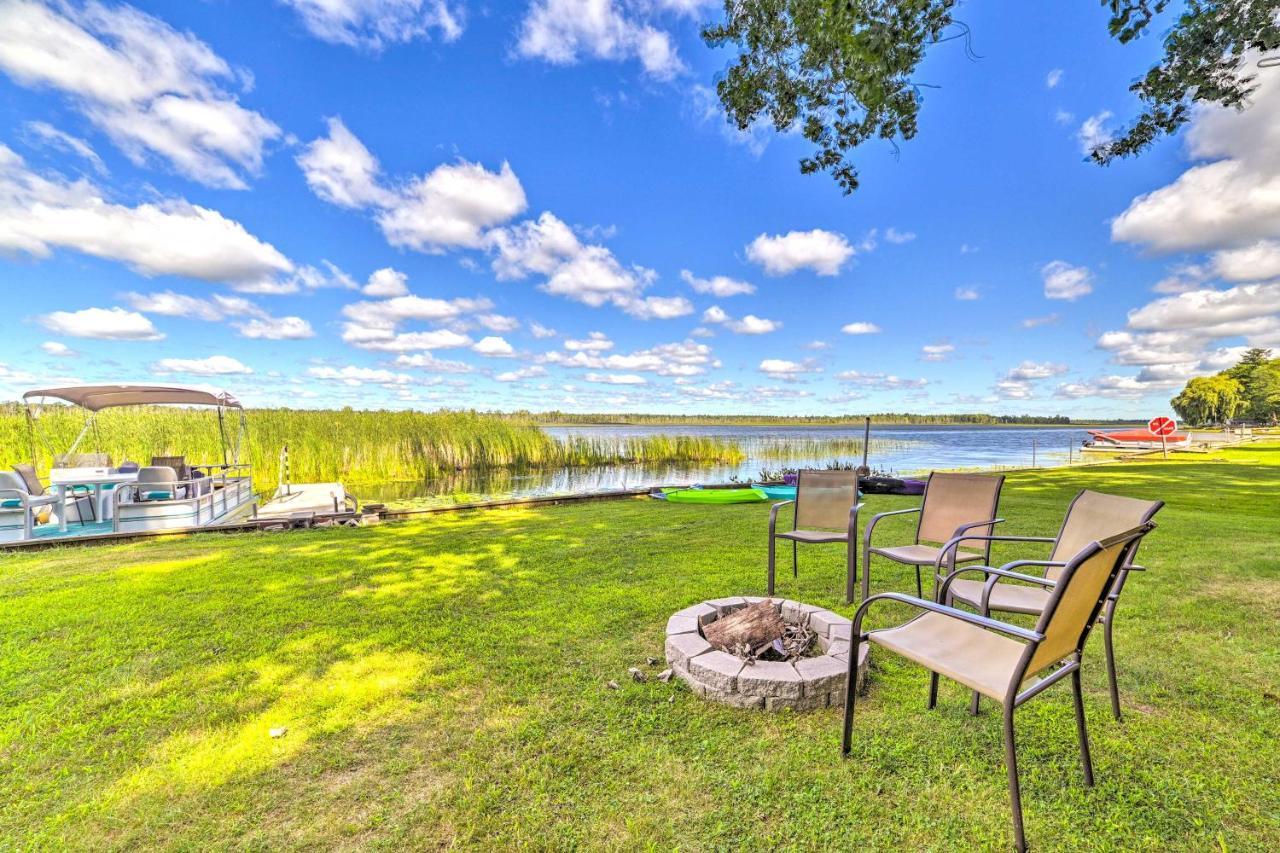 East Tawas Lakefront Getaway With Kayaks And Deck Extérieur photo